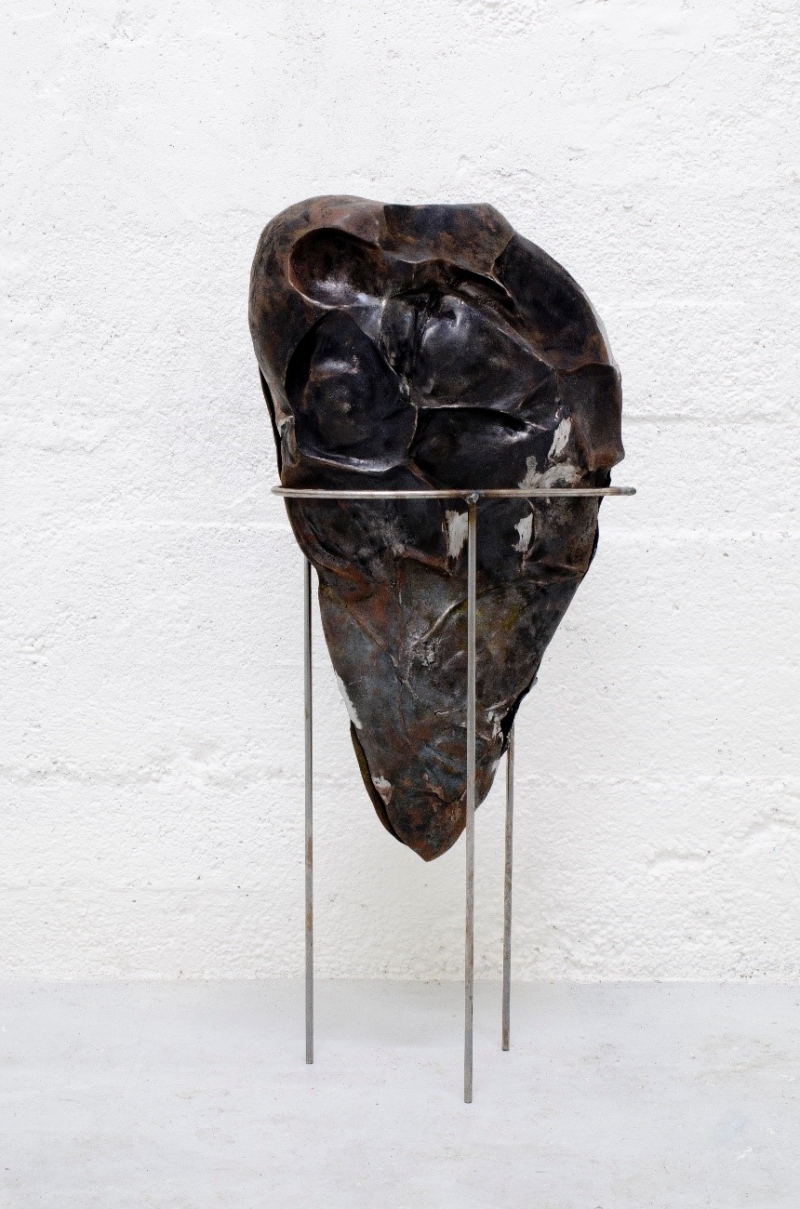 Untitled, 2016, scultura in ferro battuto, cm 100 x 40